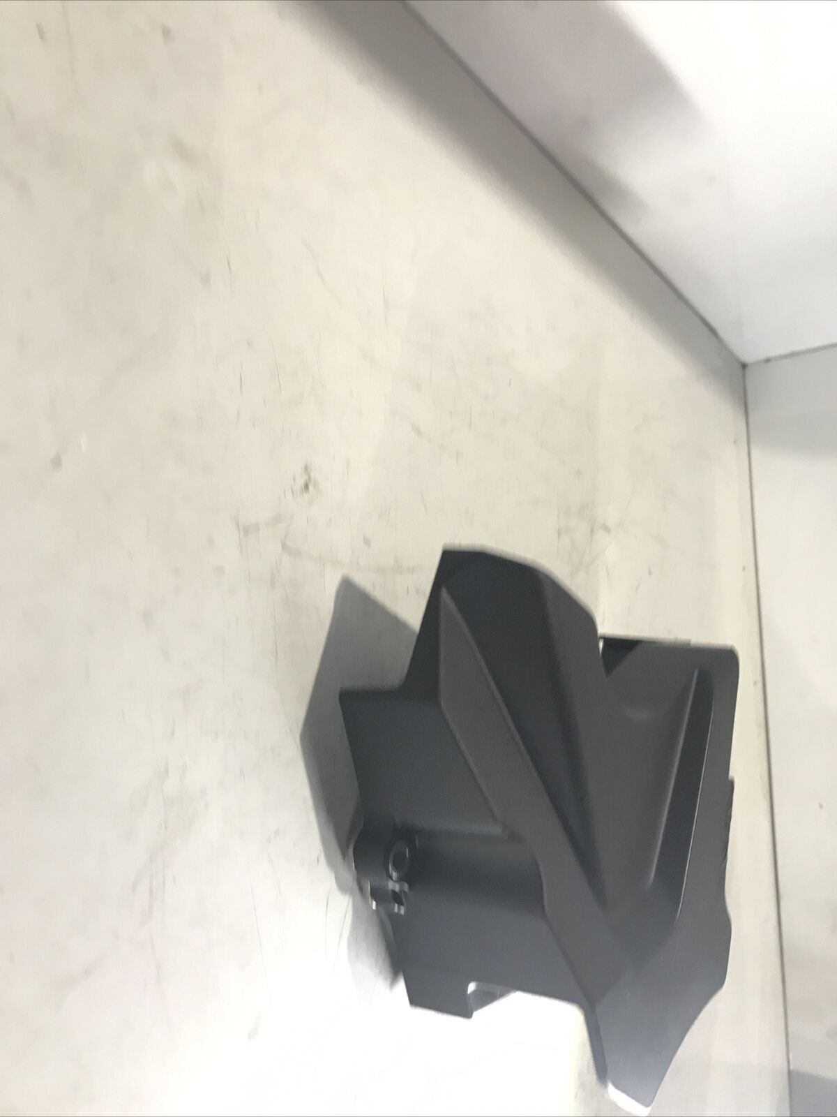 5674916