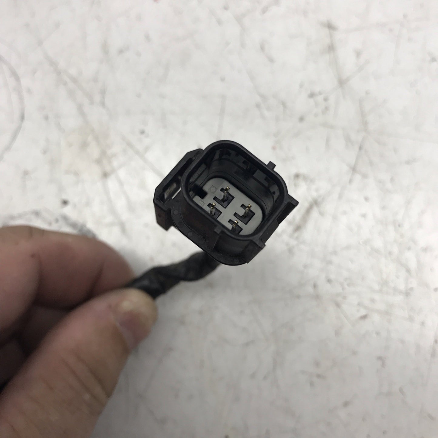 8660463
