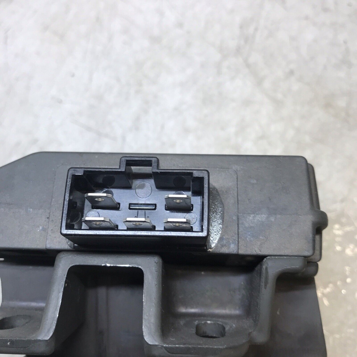5674513