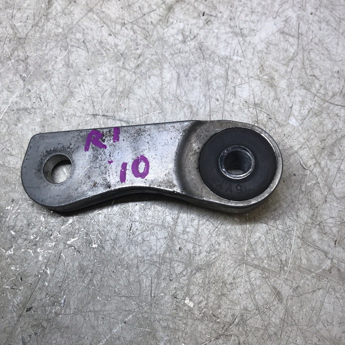 5675005