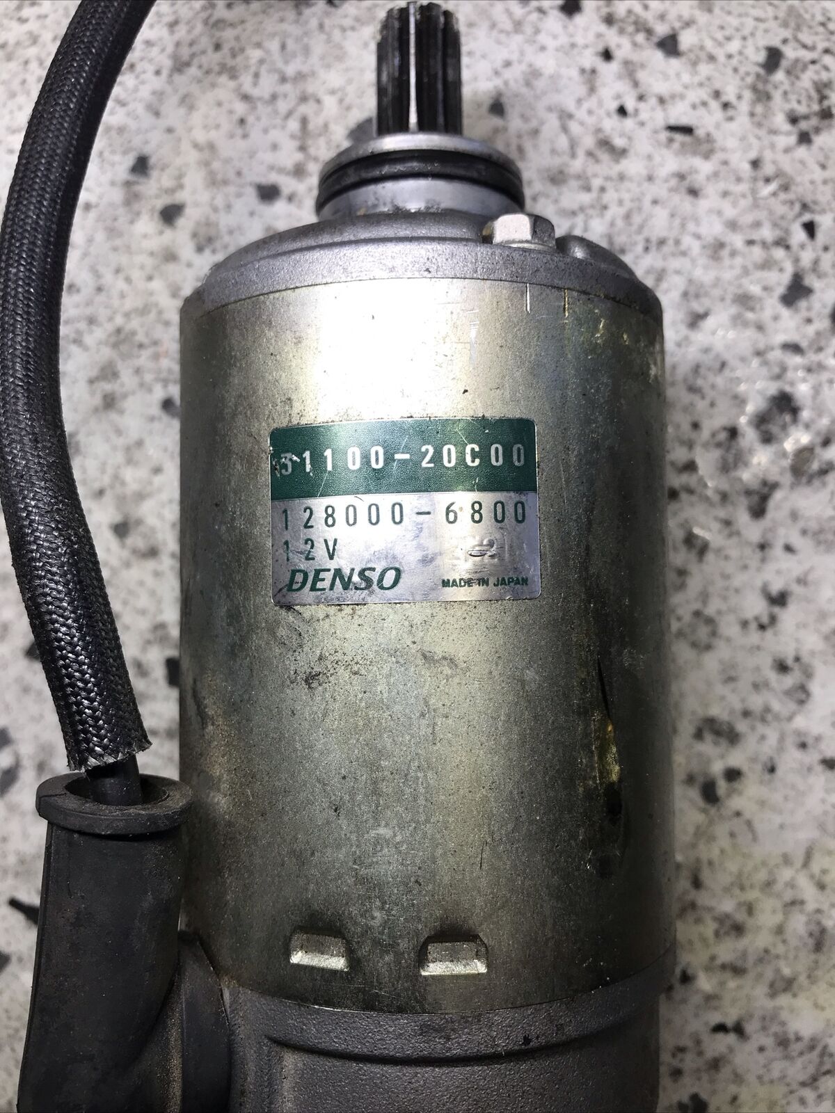 5674523