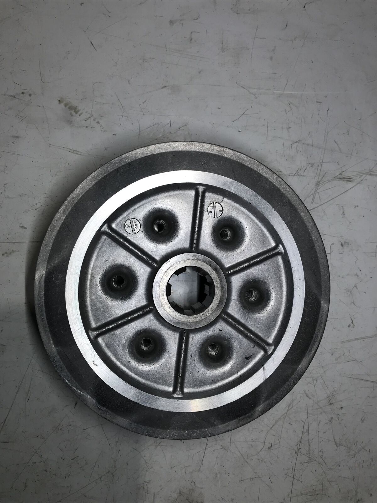 5675015