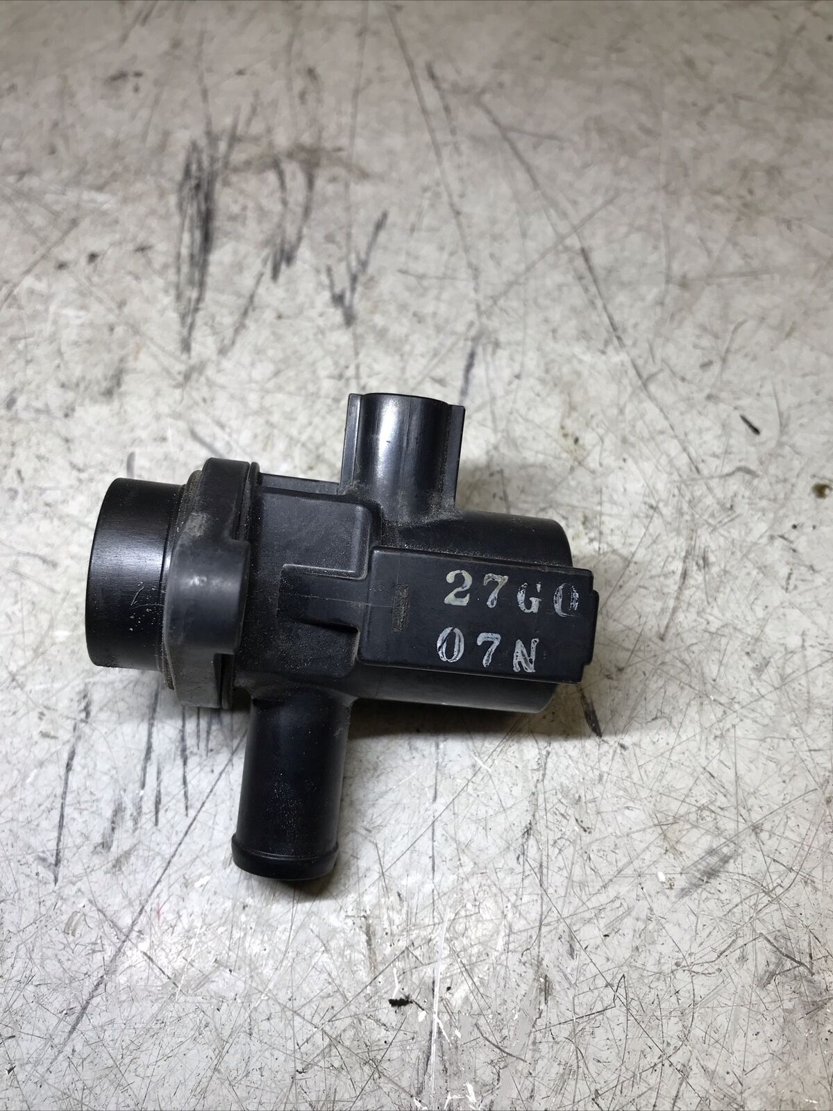 5674730