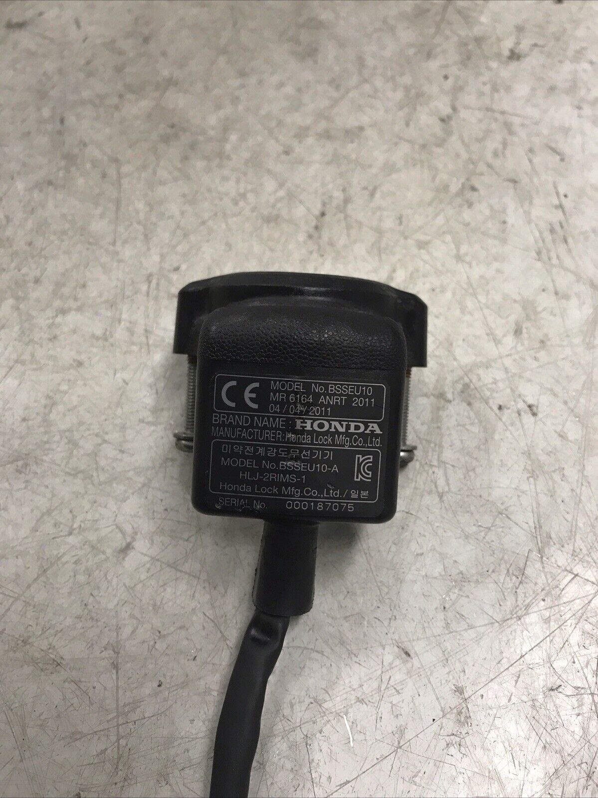 5674442