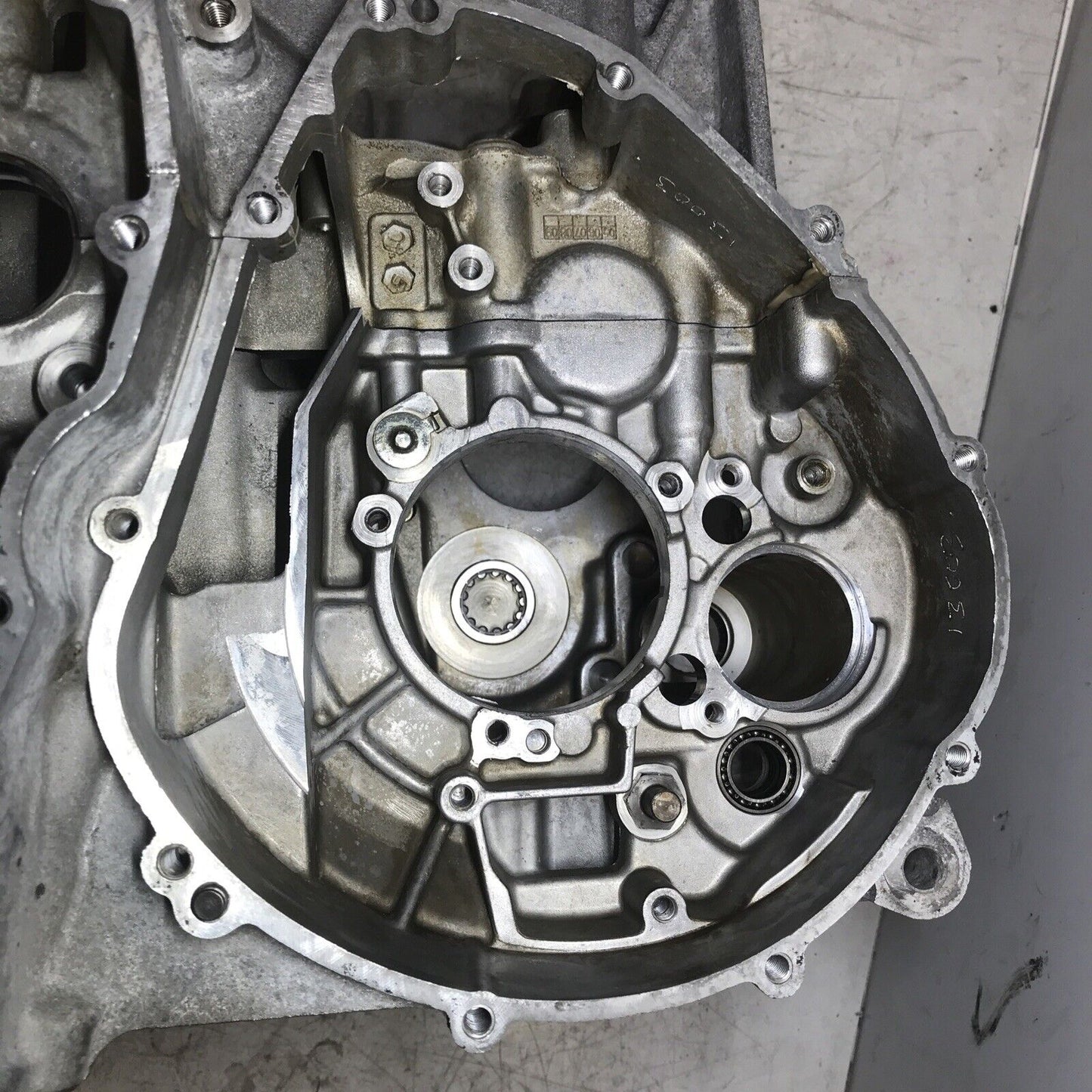 5674903