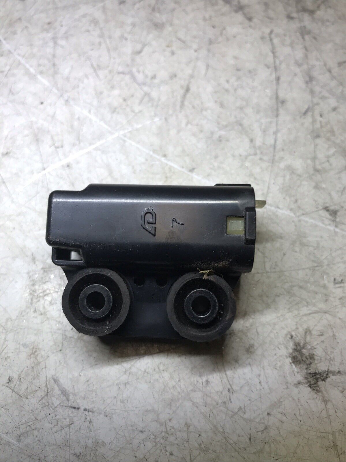 5675008