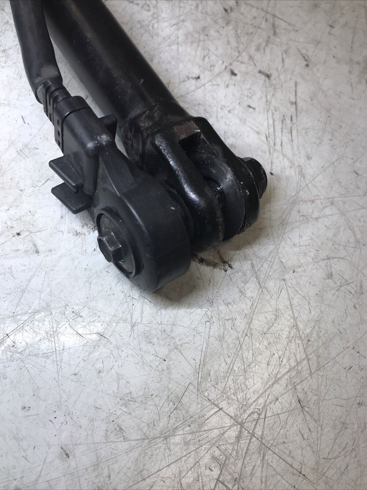 5675020