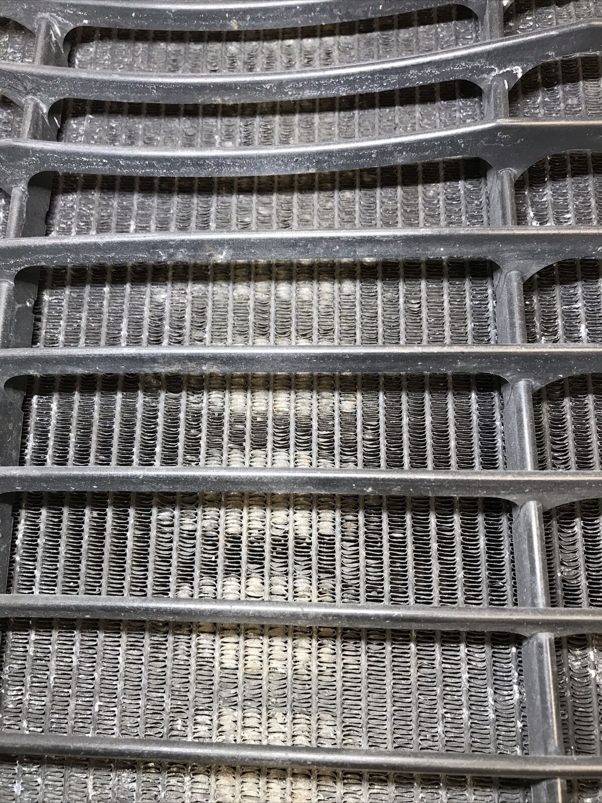 5674805