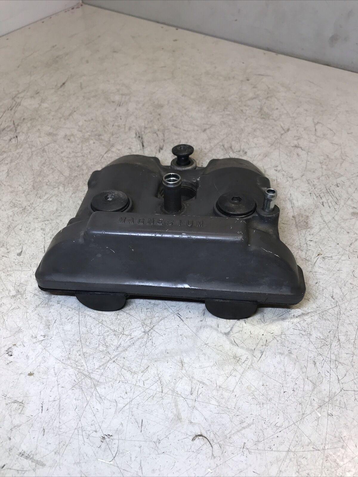 5674486