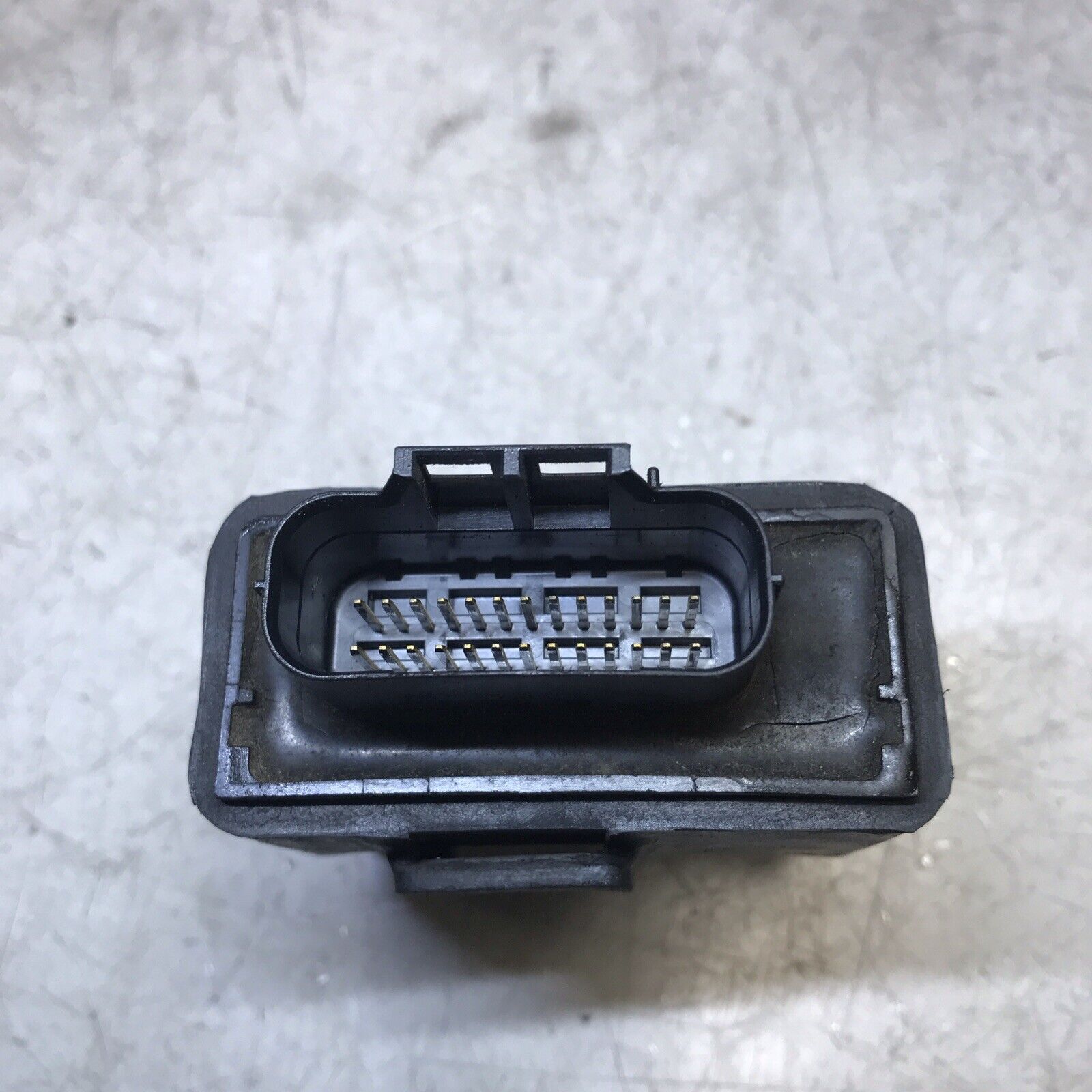 5675009