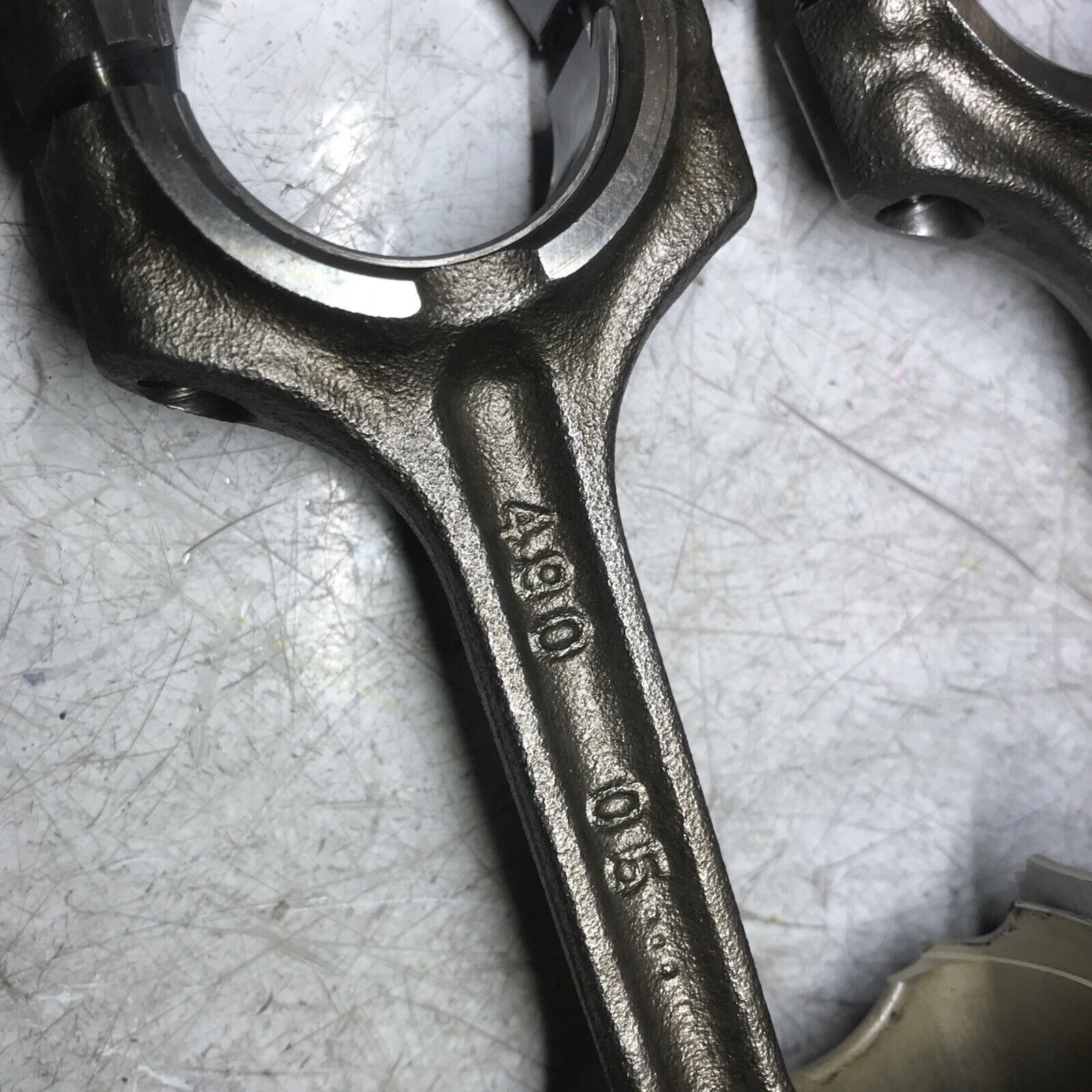 5674843