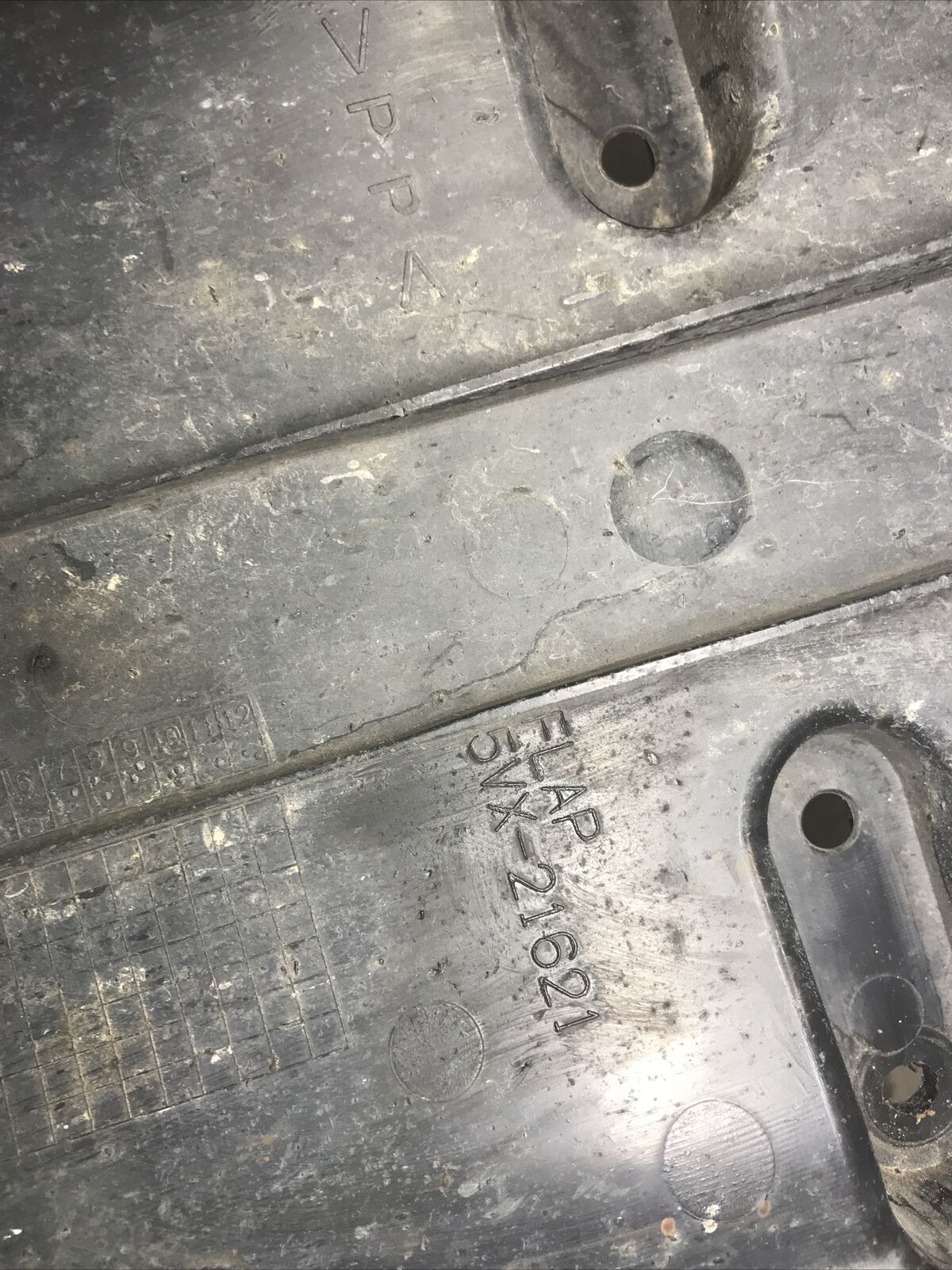 5674308