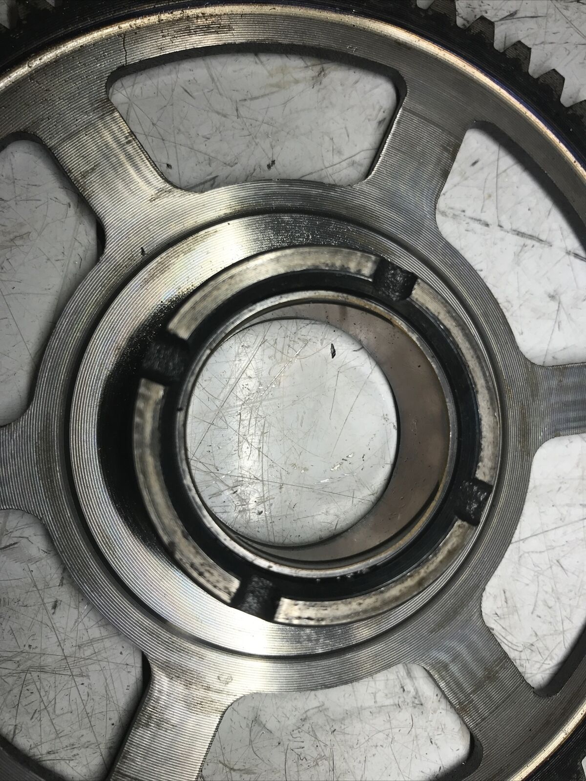 5674659