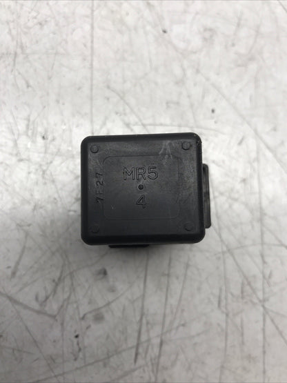 8890299