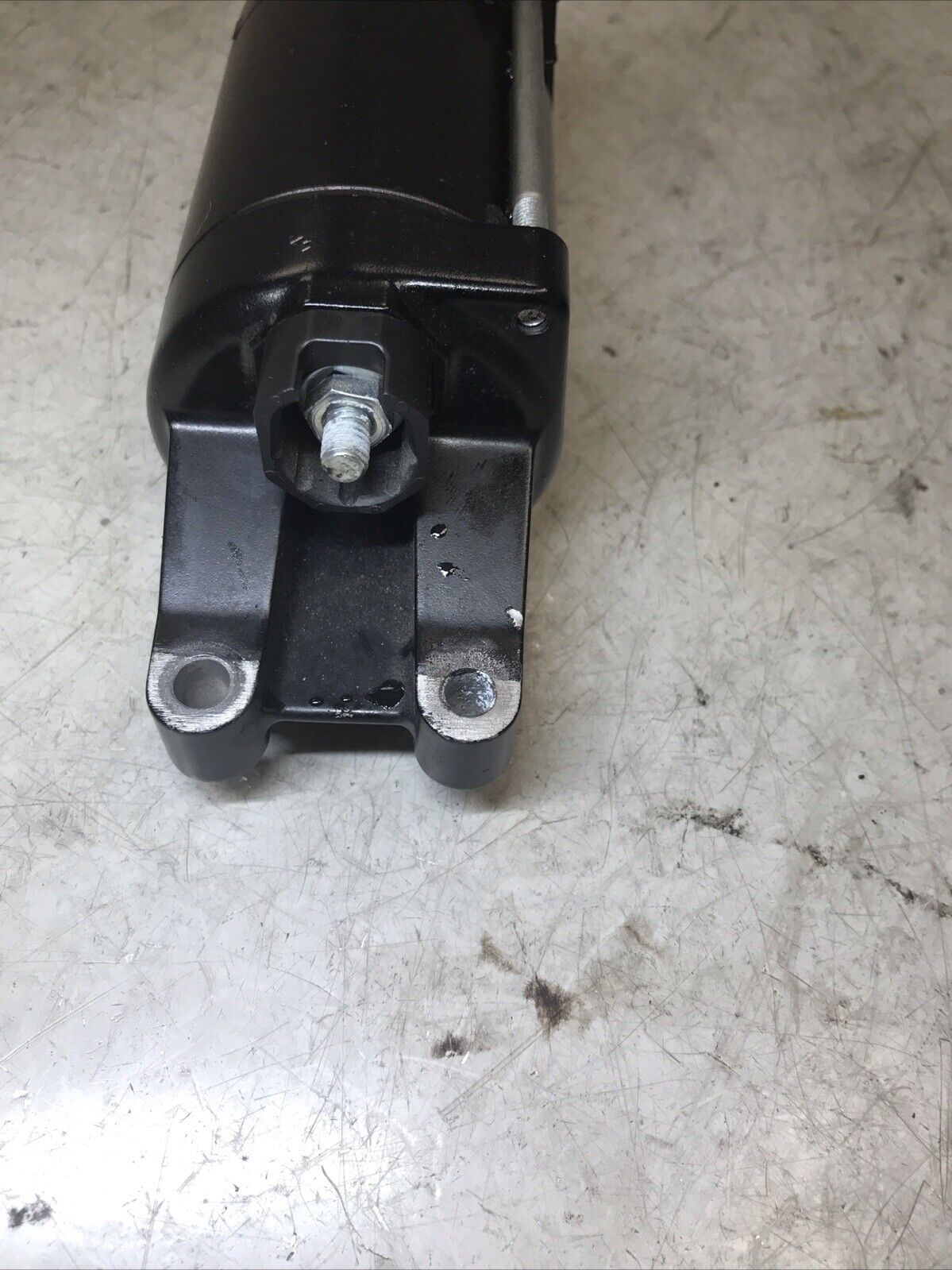 5674299
