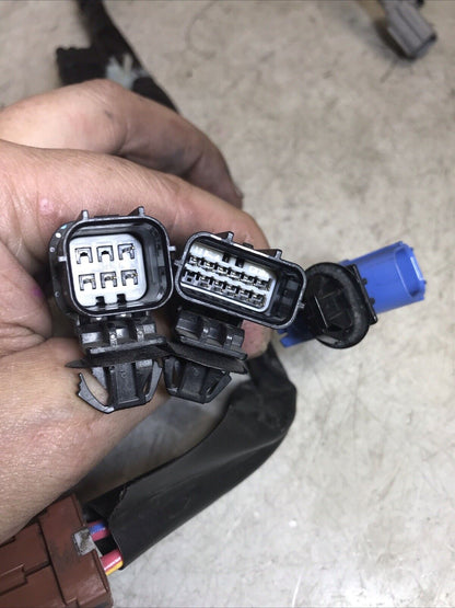 5674429
