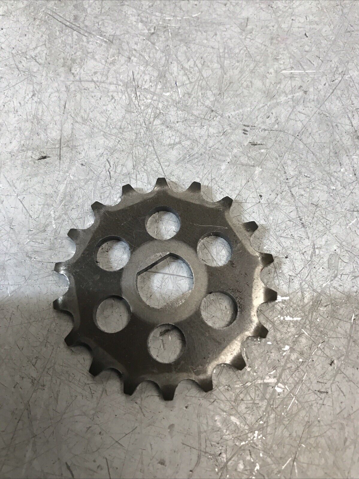 5674493