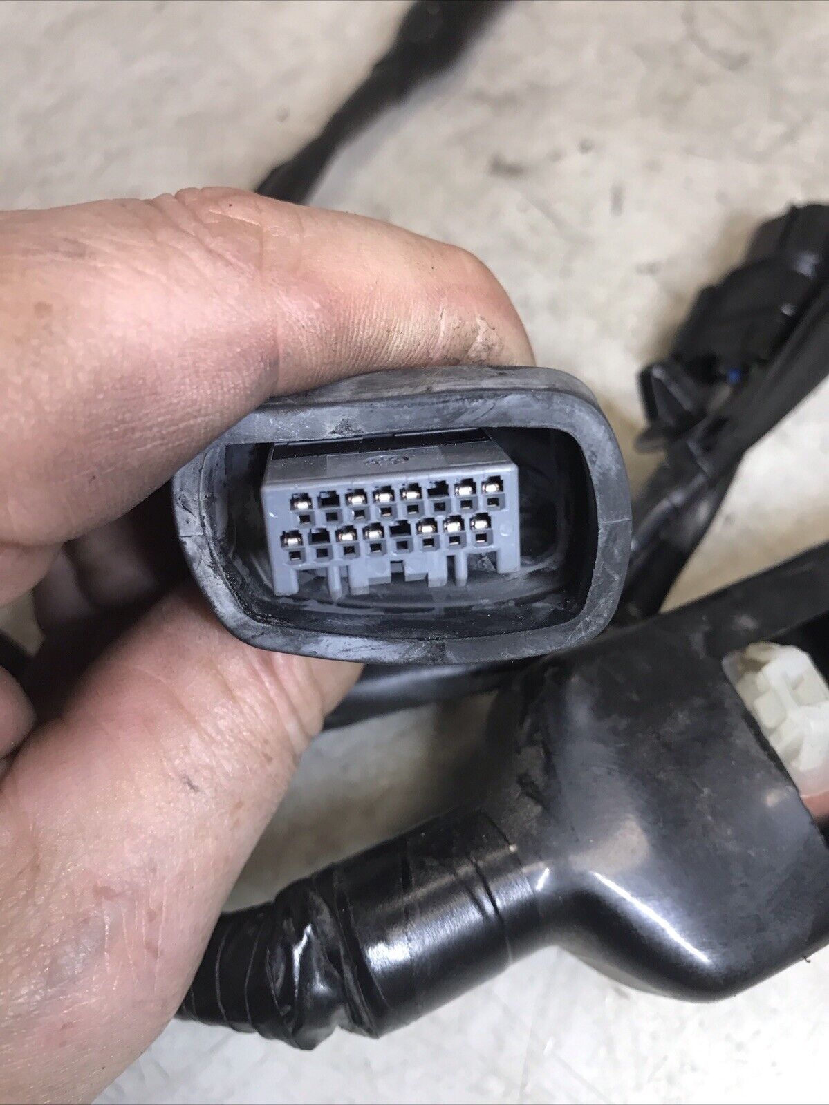 5674429
