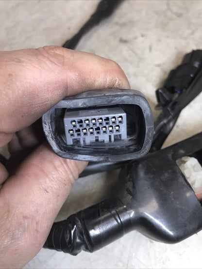 5674429