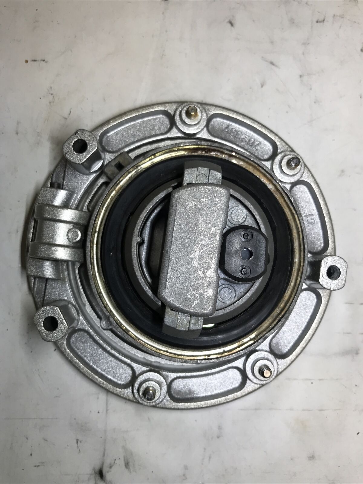 5674901