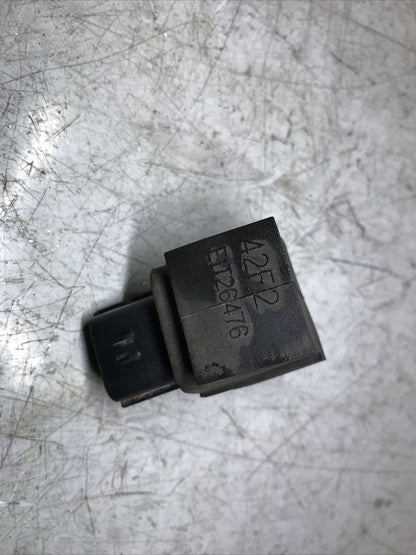 5674925