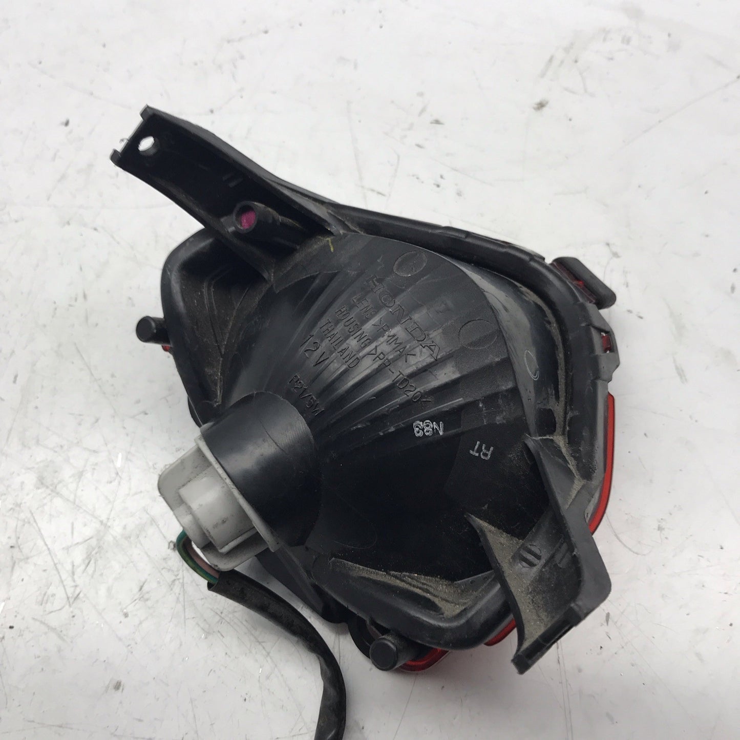 8628323