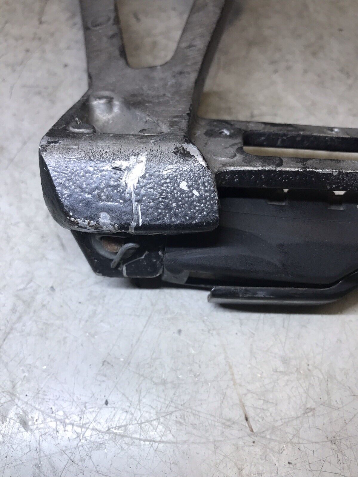5674853