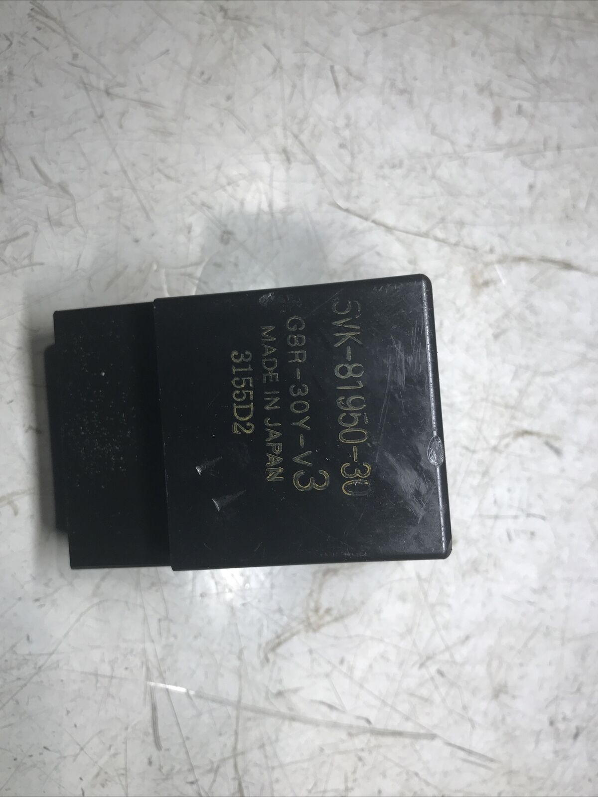 5674719