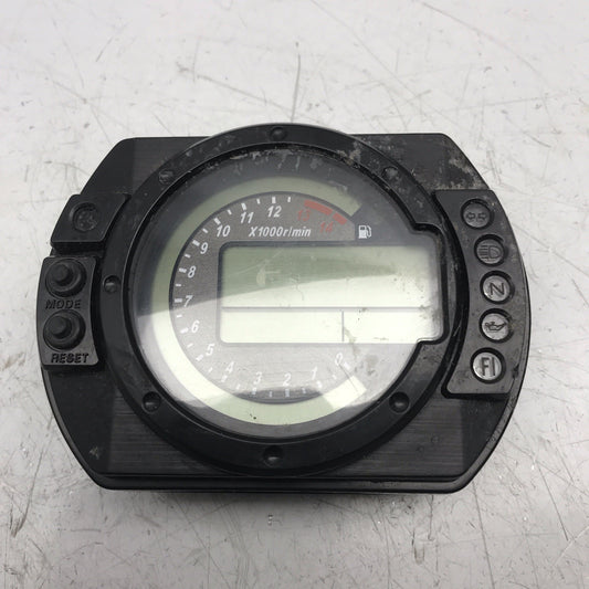 8898602