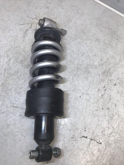 5675018