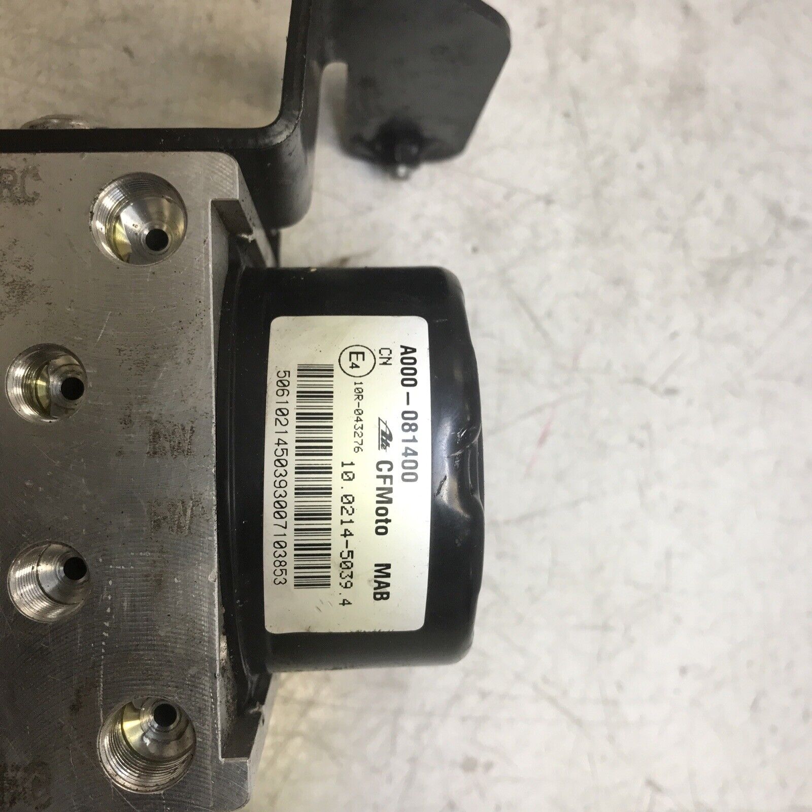 5674392