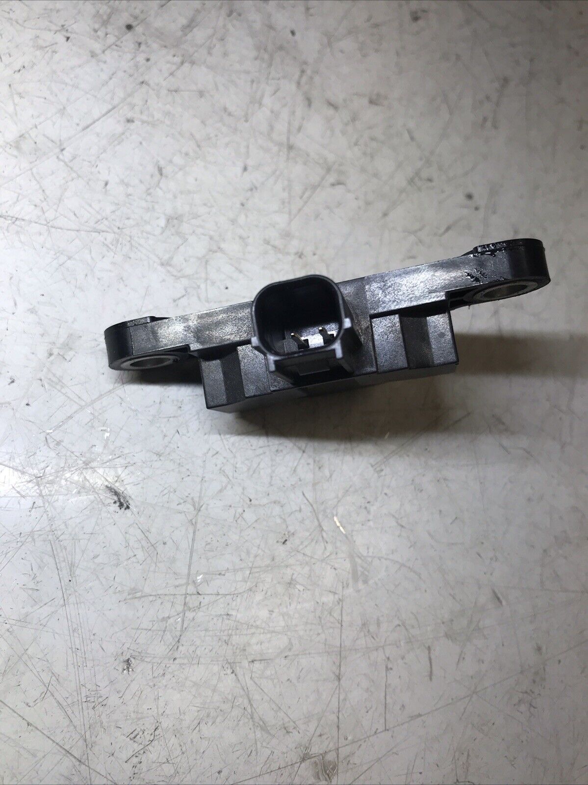 5674631