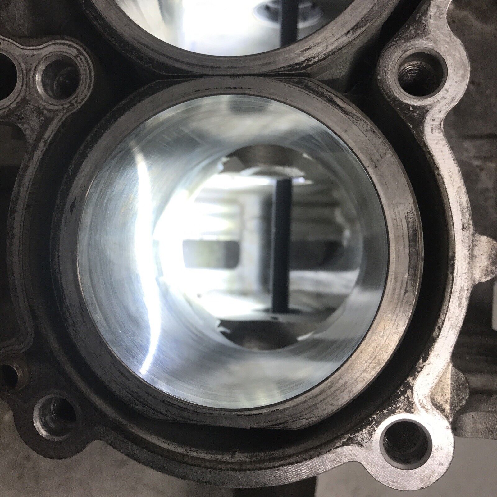 5674903