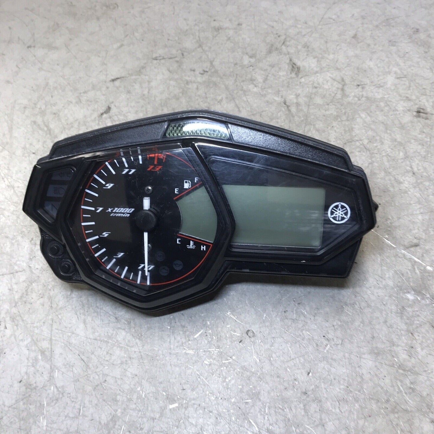 5674551