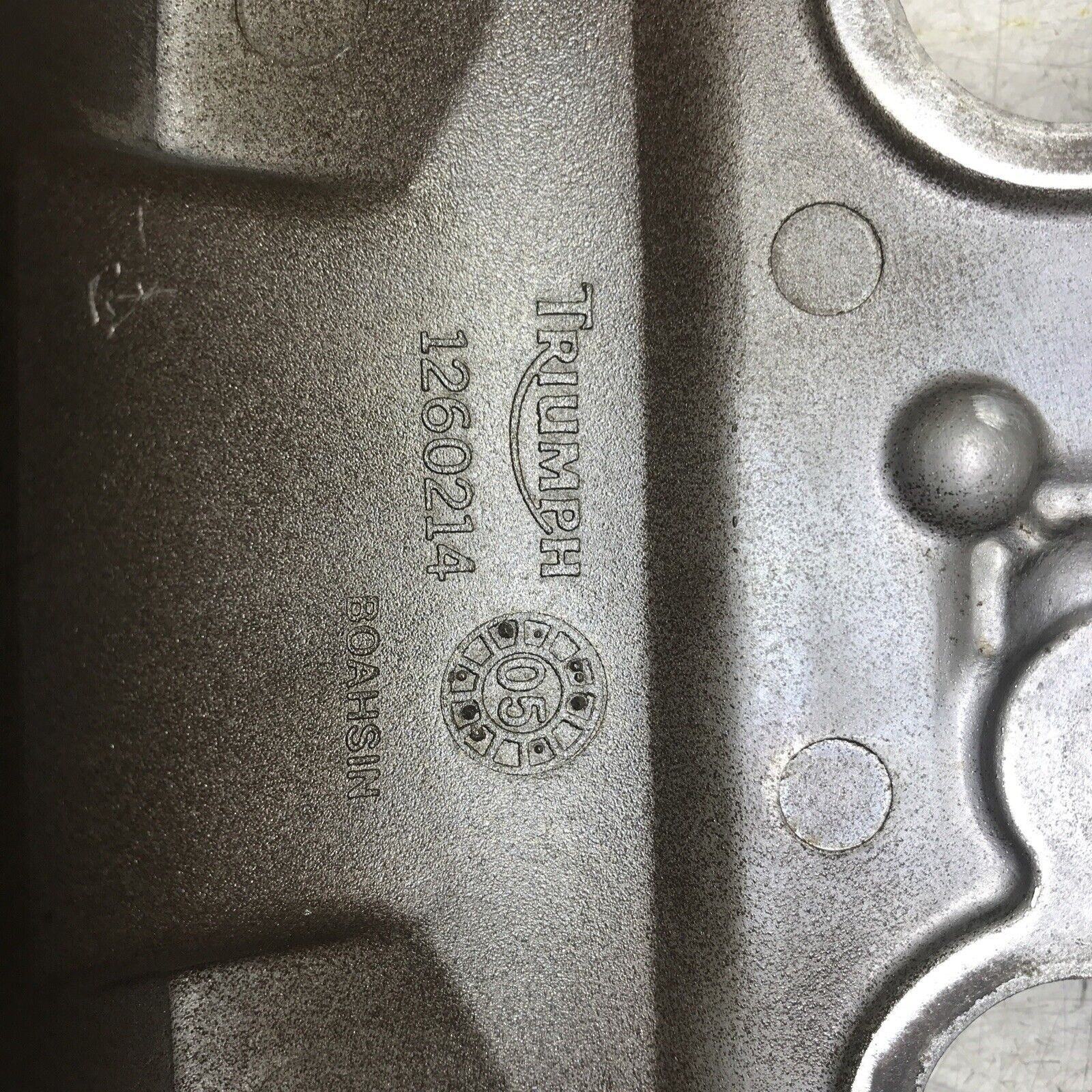 5674717
