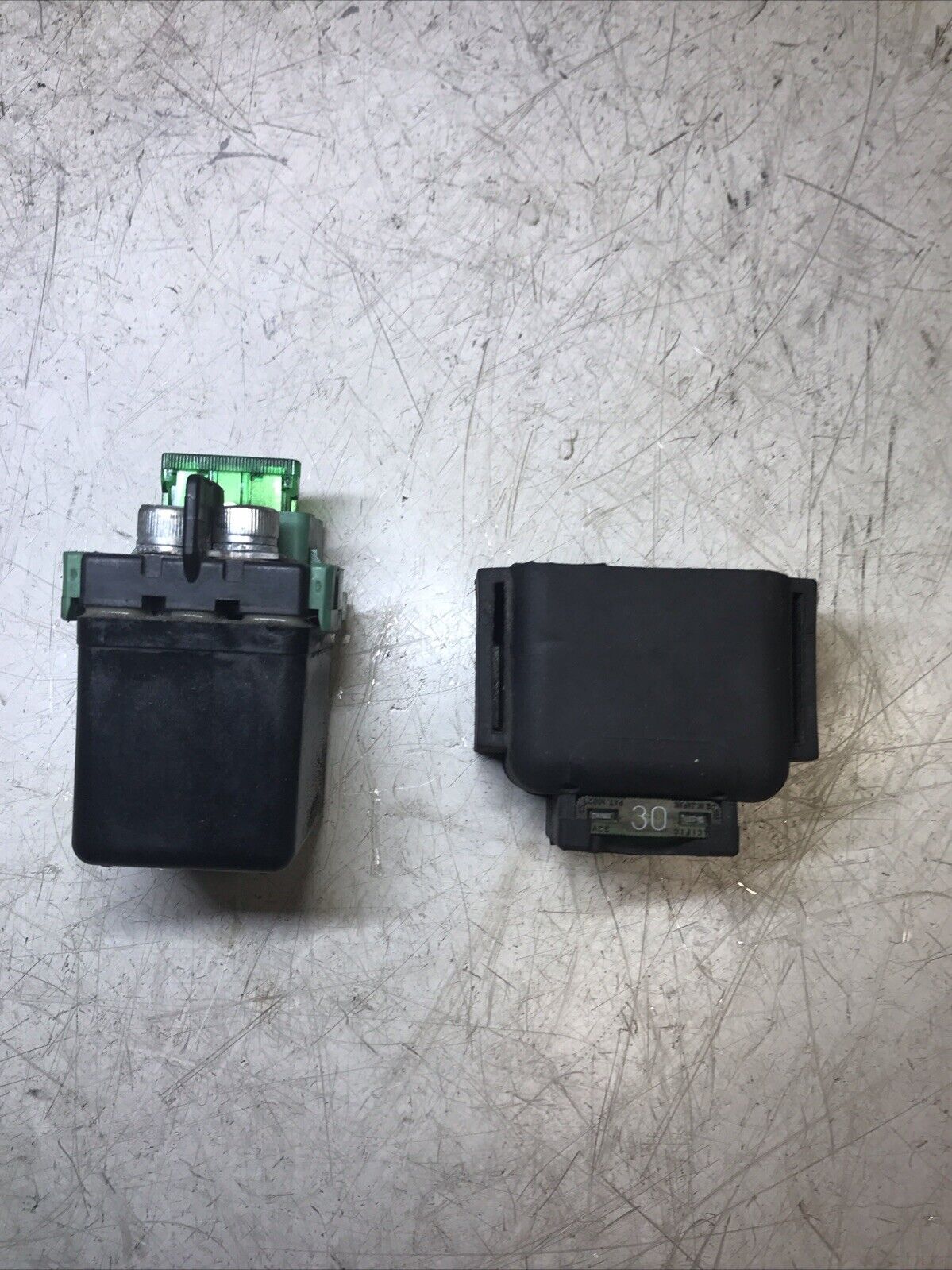 5674505