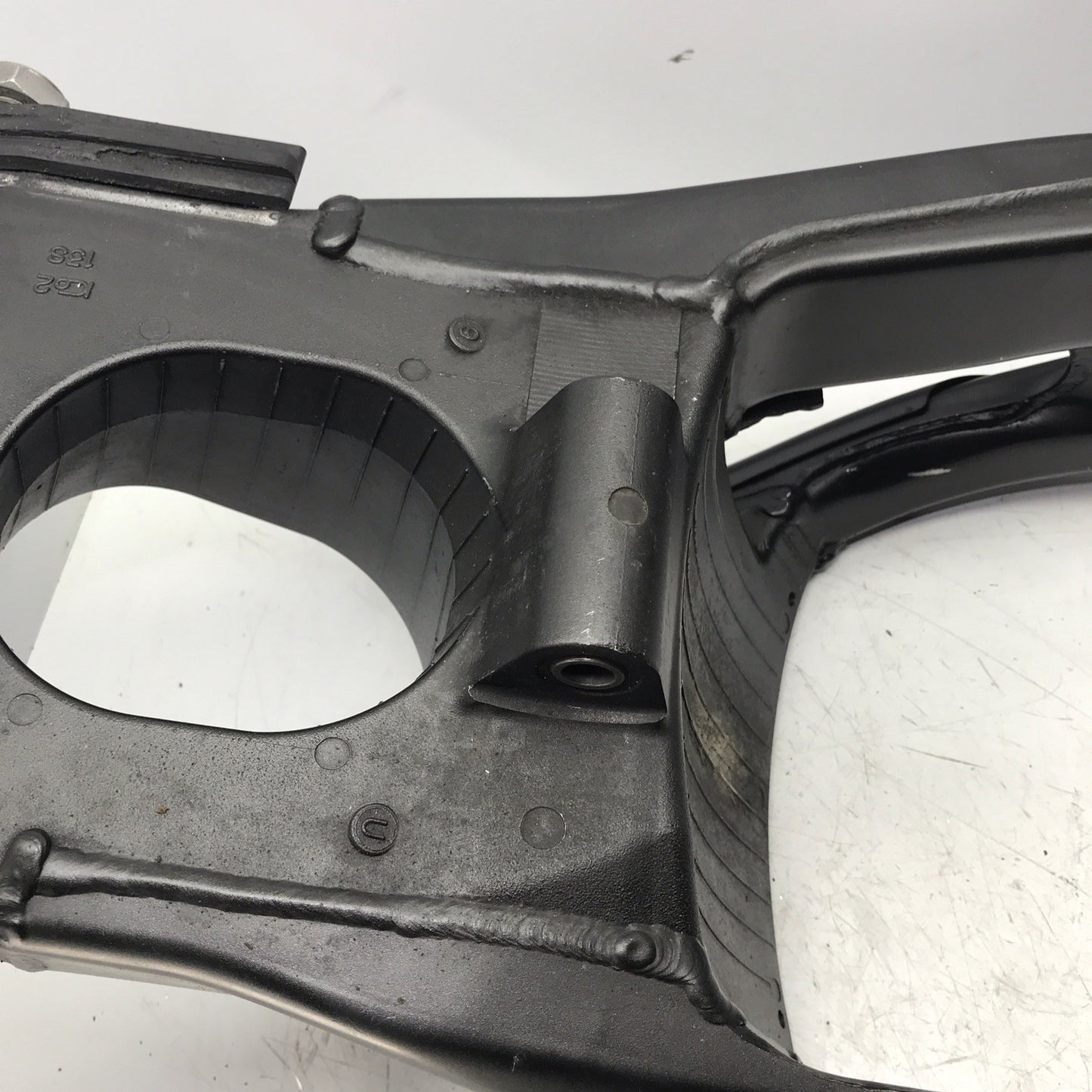 8683308