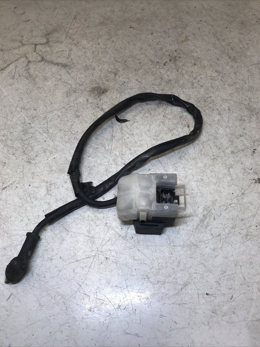 5675003