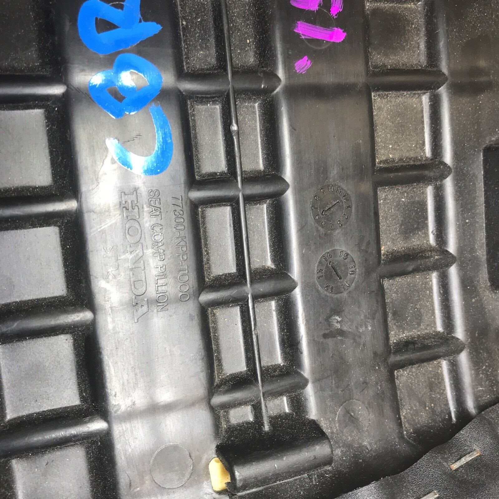 5675021