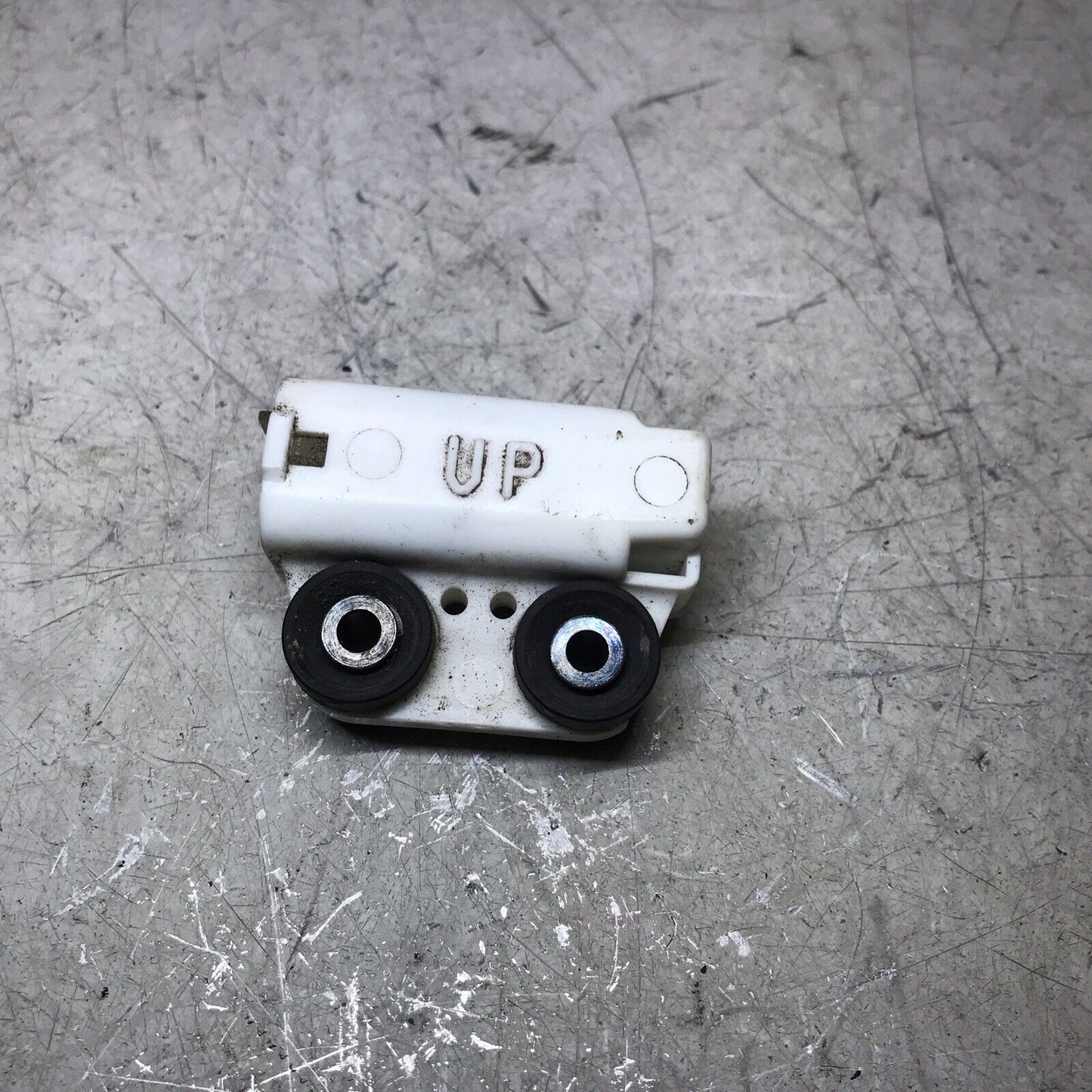 5674593