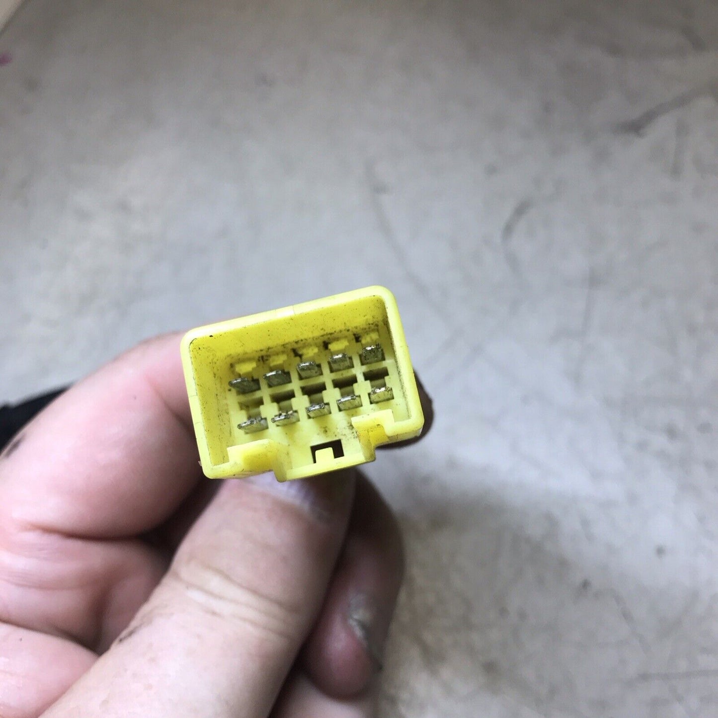 5674981