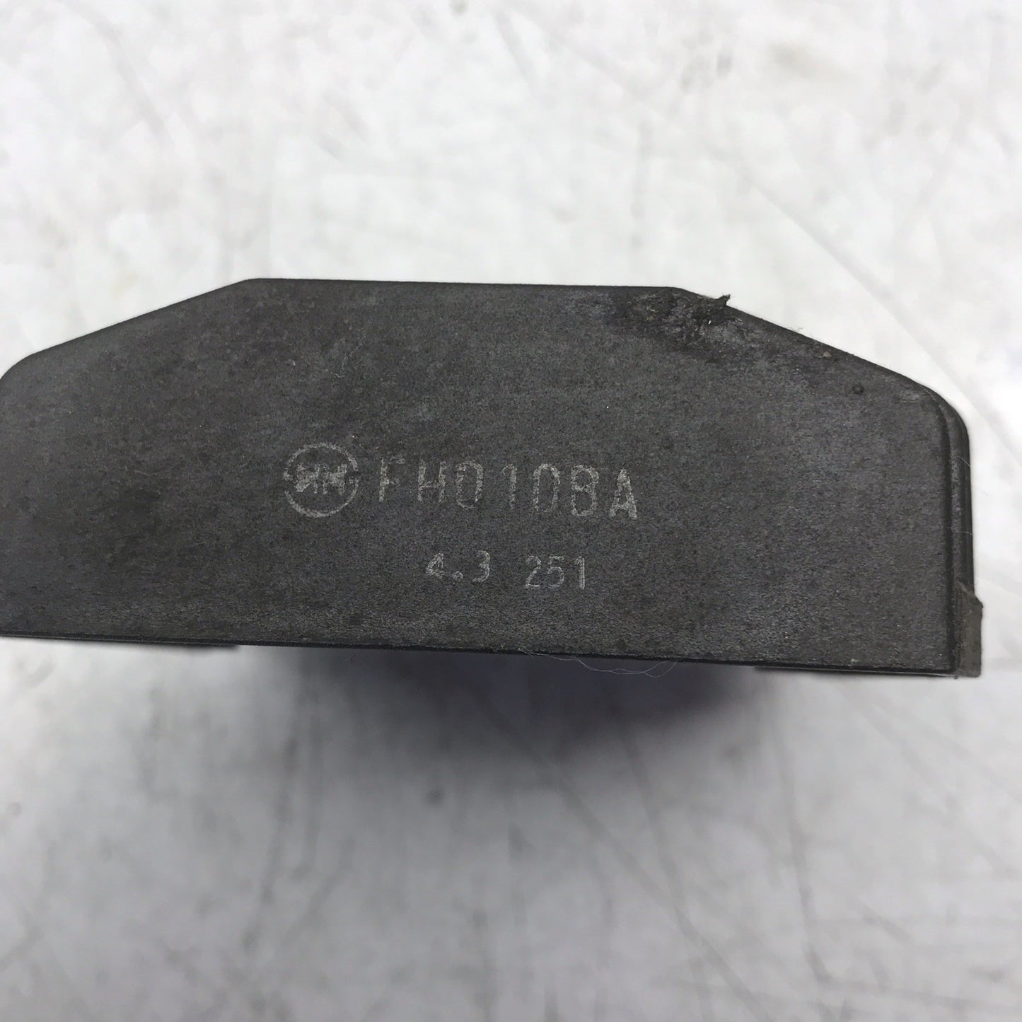 8939027
