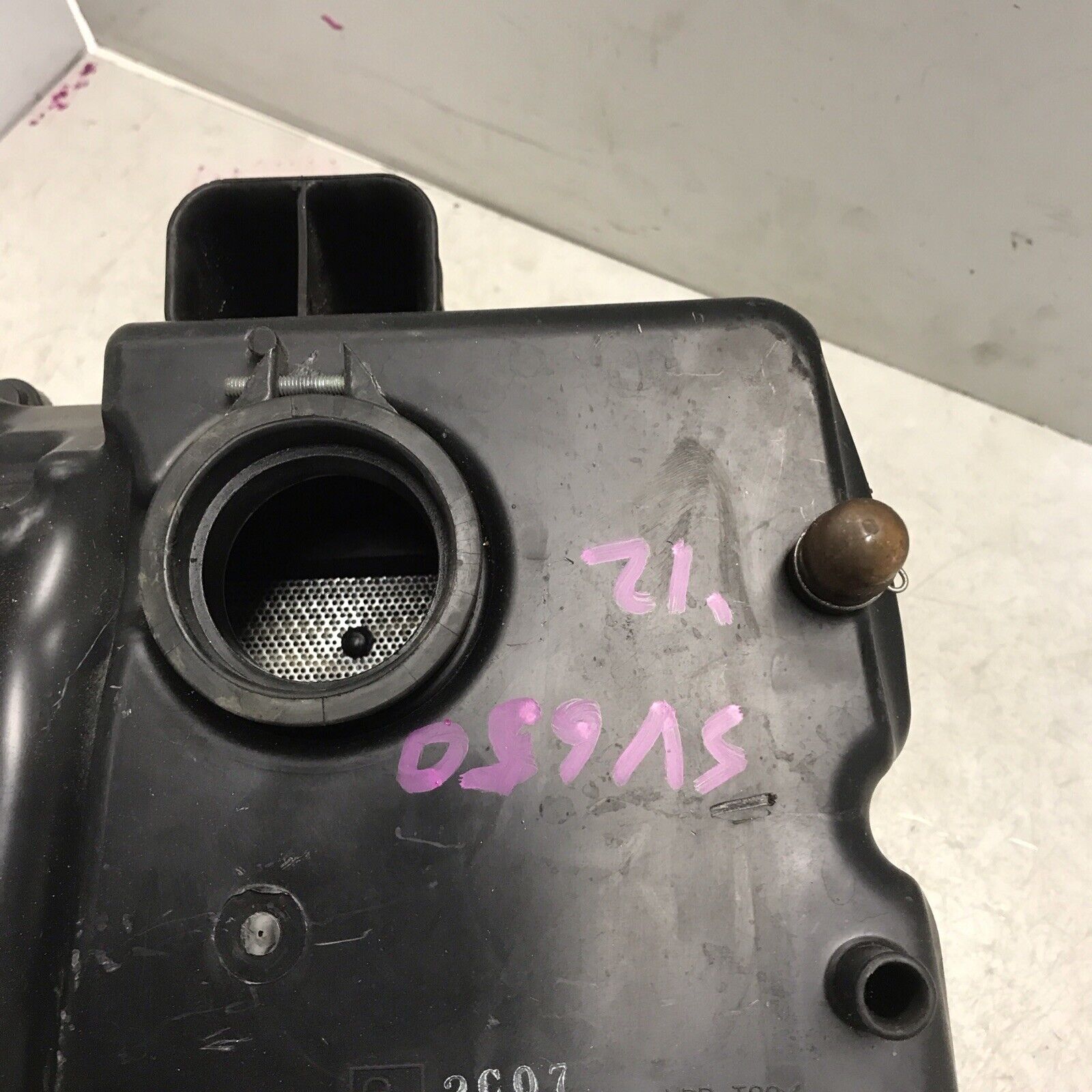 5674941