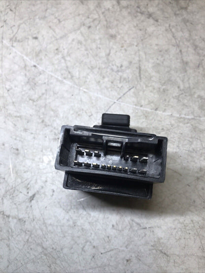 5675011