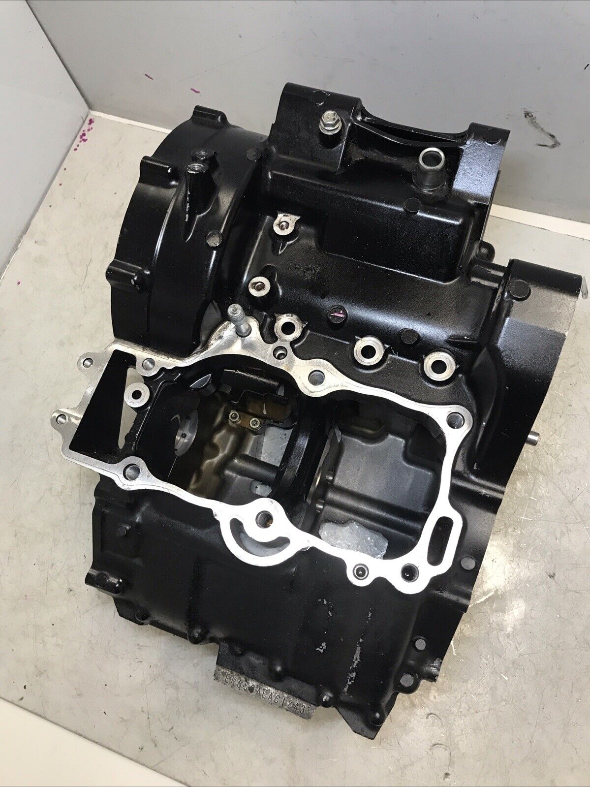 5674489