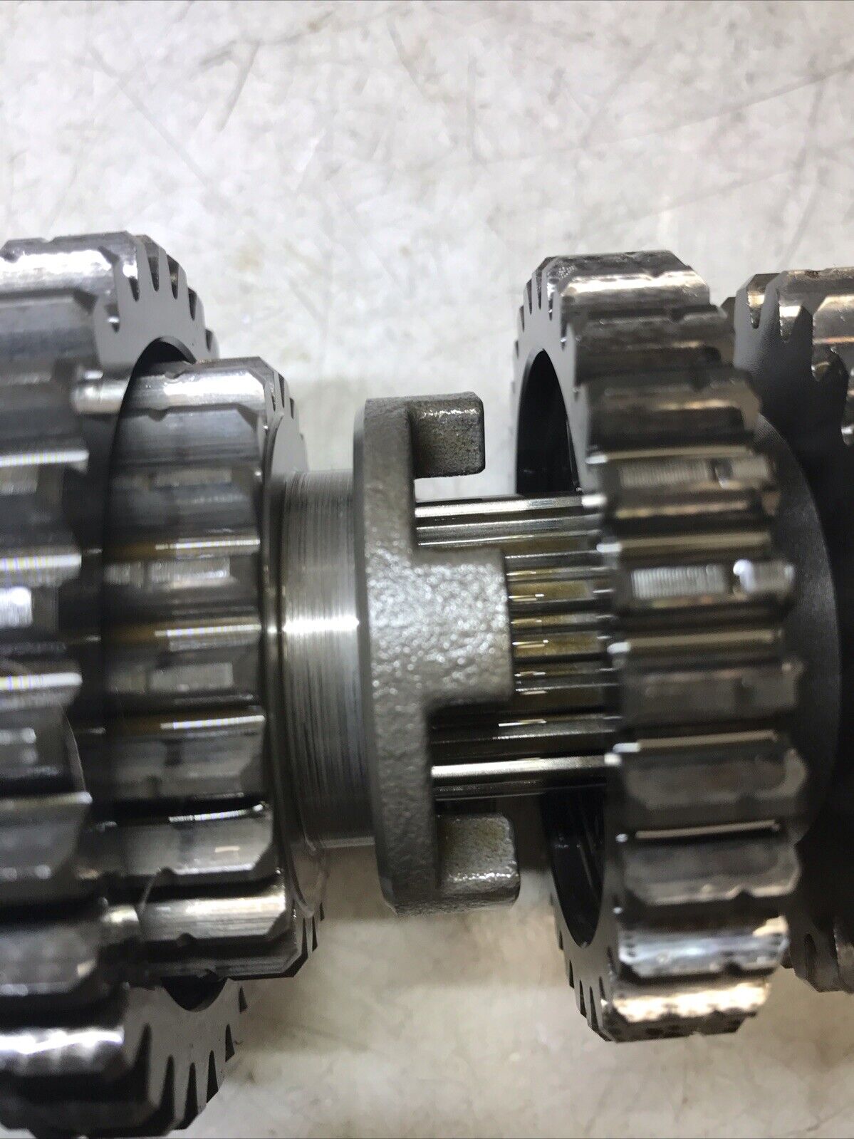 5674931