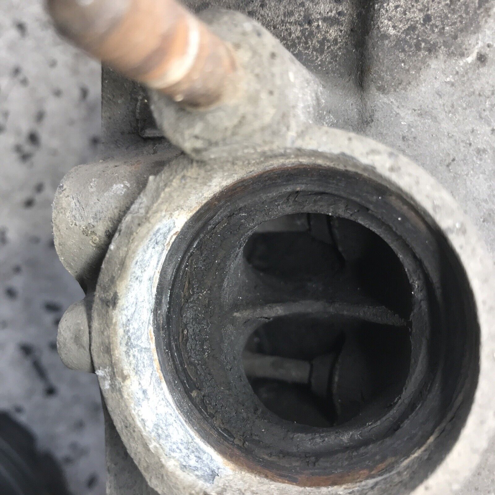 5674546