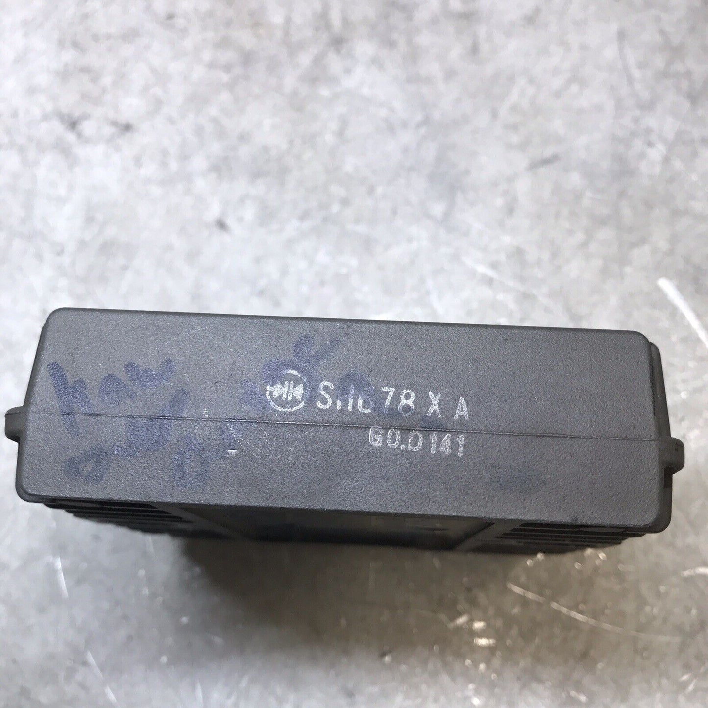 5674624