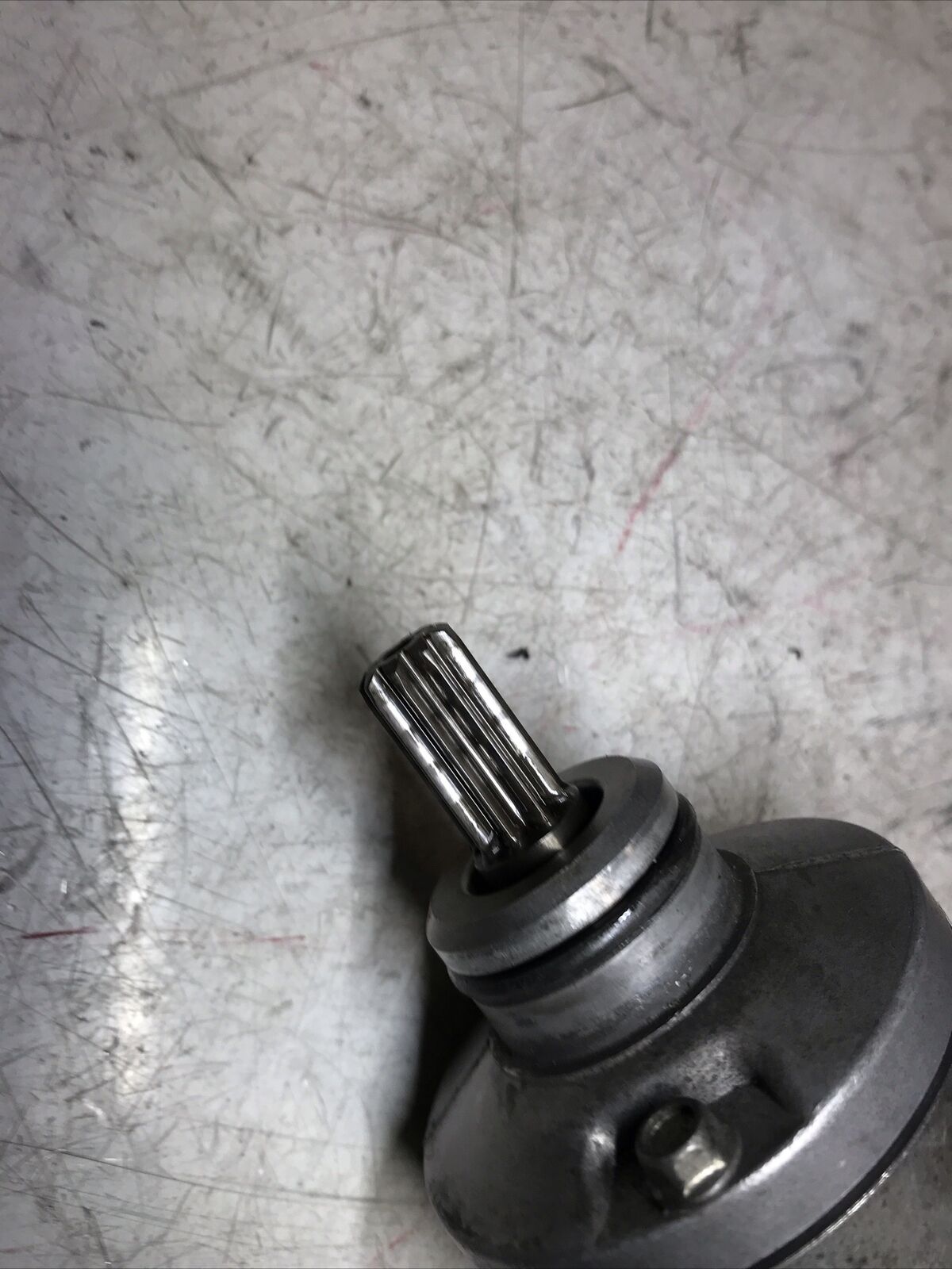5674476