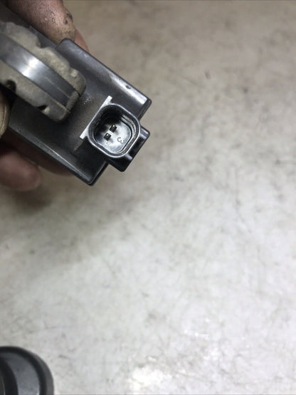 5674635